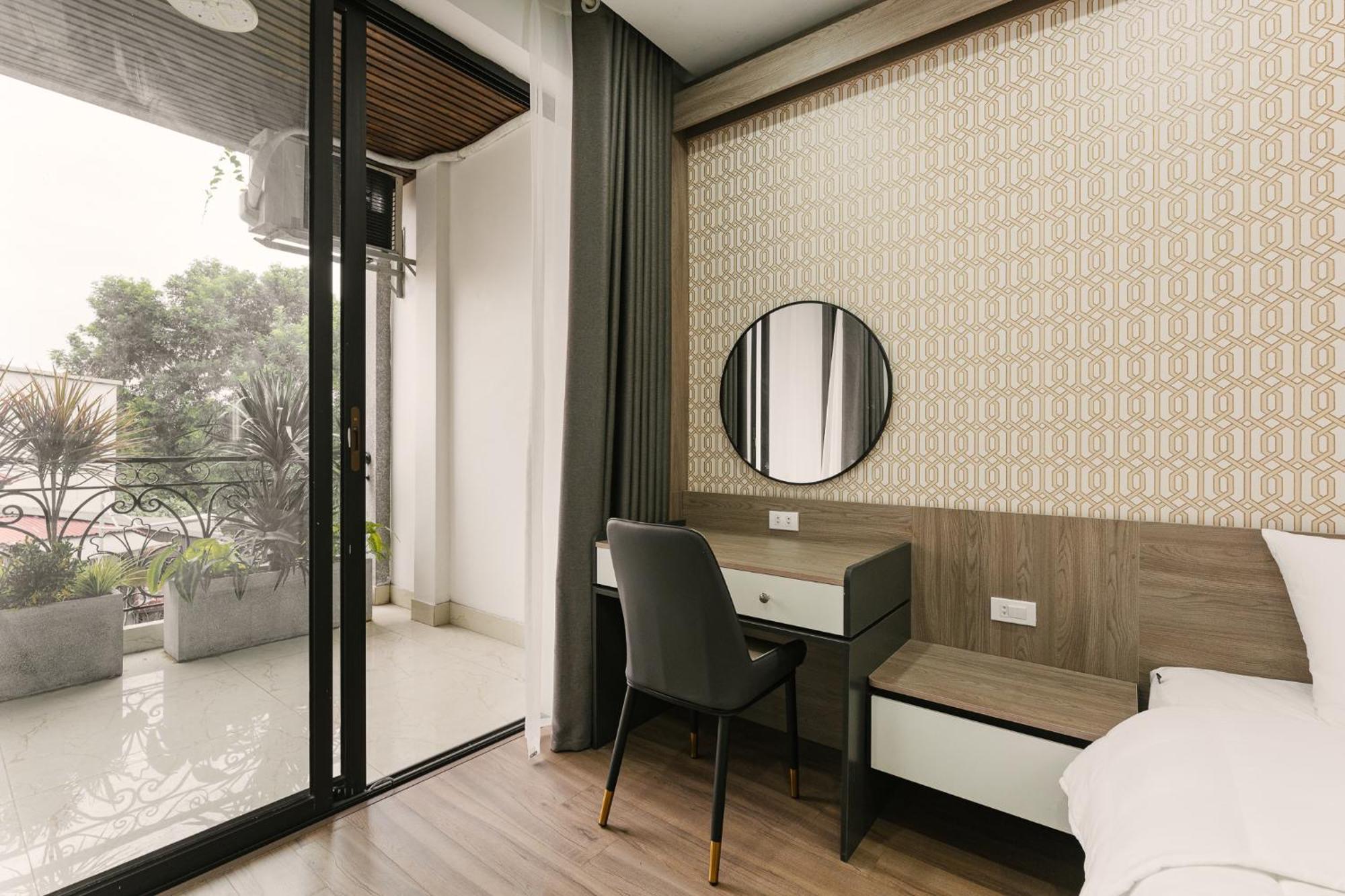 Delapong Hotel And Apartment Ha Noi Ханой Экстерьер фото
