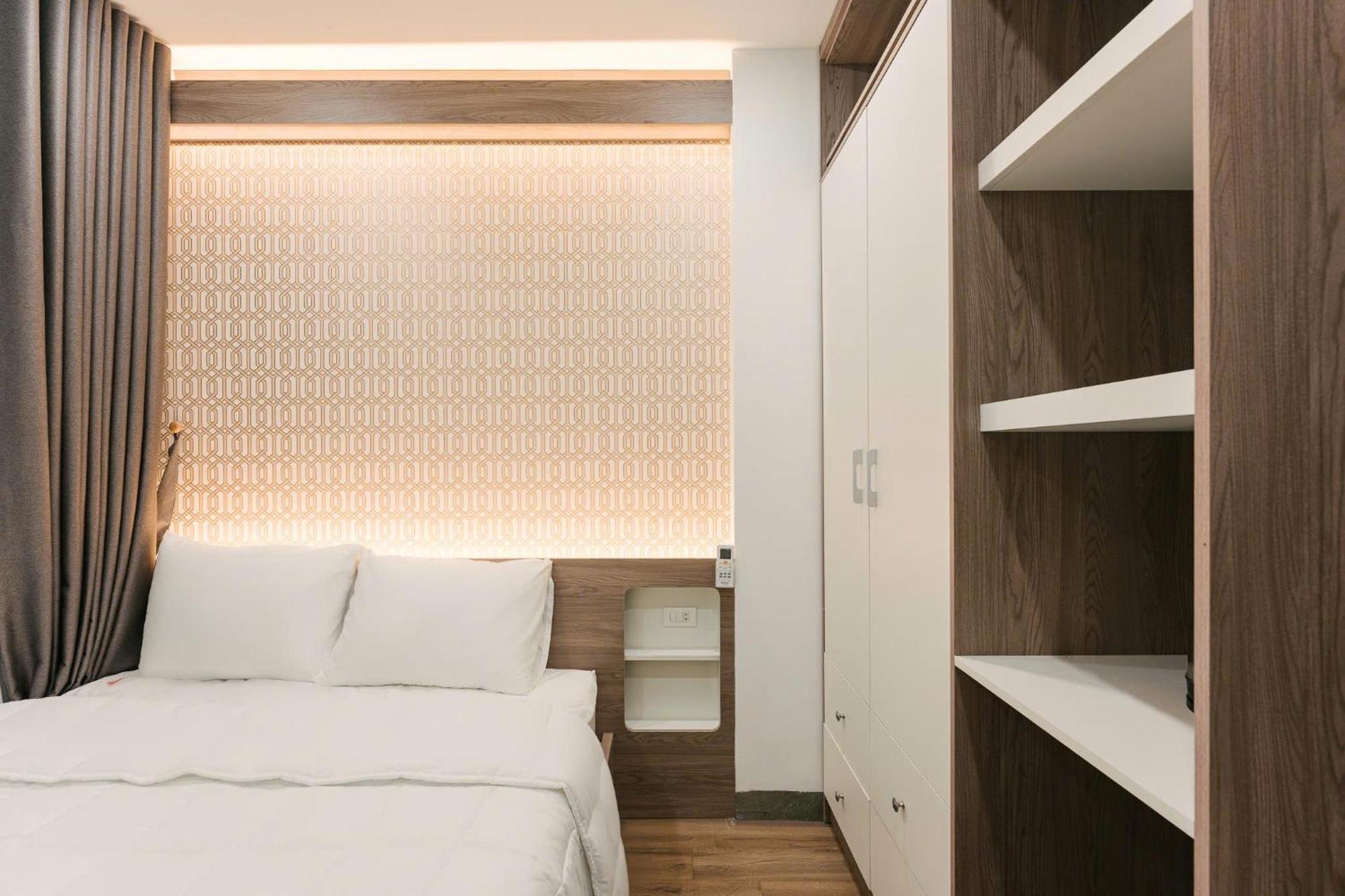 Delapong Hotel And Apartment Ha Noi Ханой Экстерьер фото