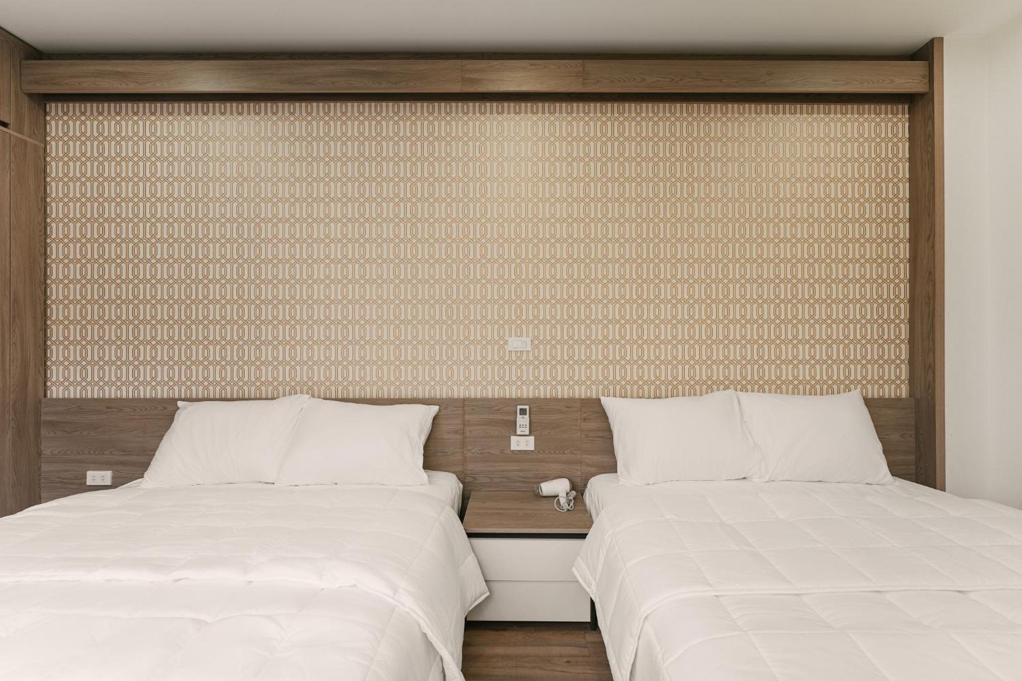 Delapong Hotel And Apartment Ha Noi Ханой Экстерьер фото